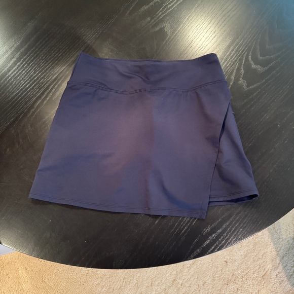 Athleta Volley Skort, Size S in Navy Blue - Picture 3 of 11